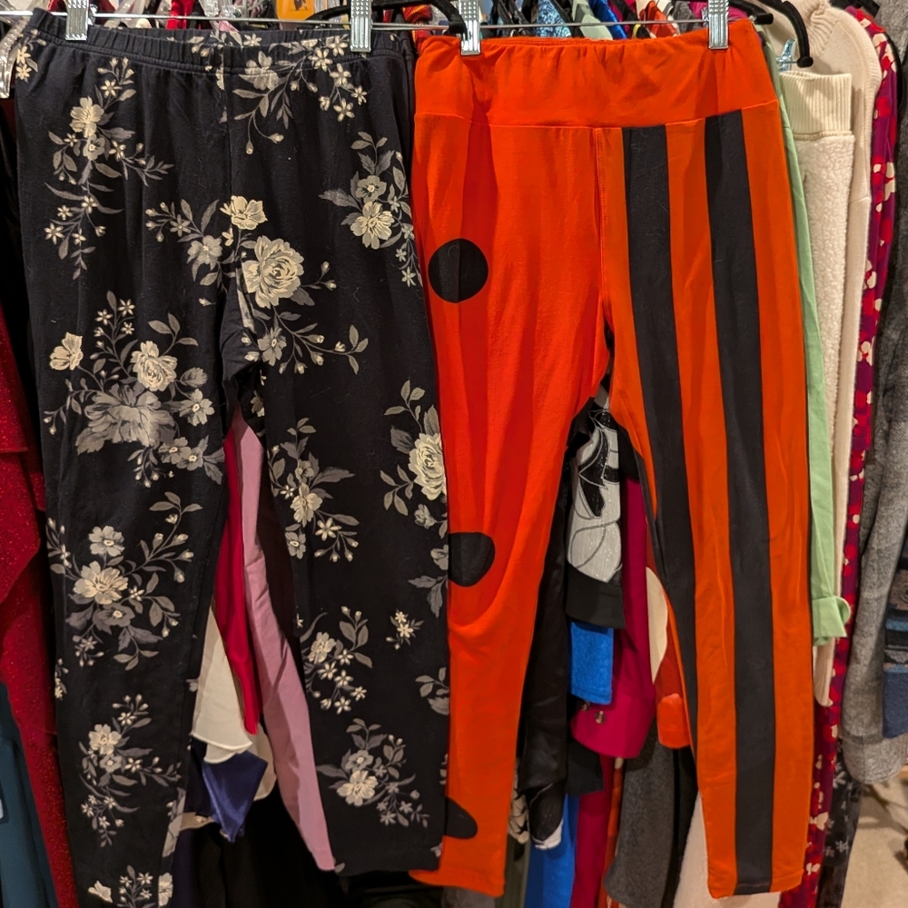 Bundle - Black Floral and Red Striped Leggings